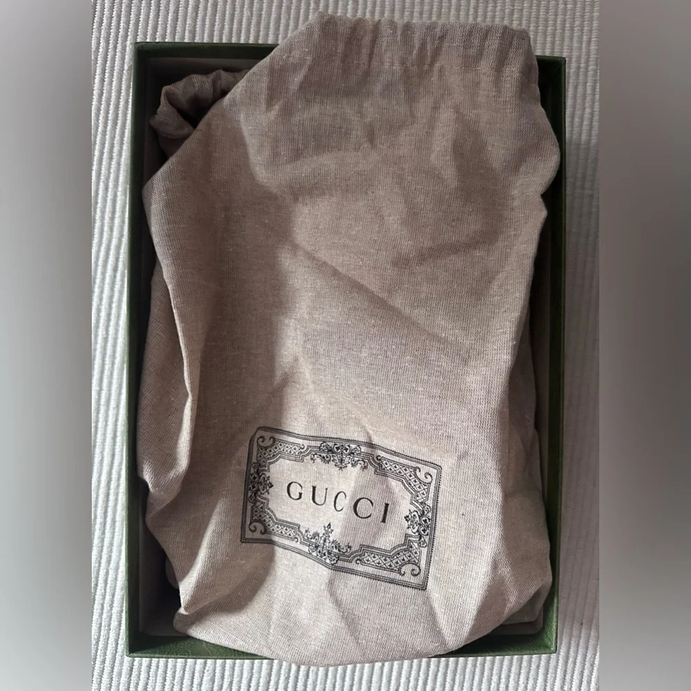 Gucci GG Supreme Portfolio - Picture 7 of 7